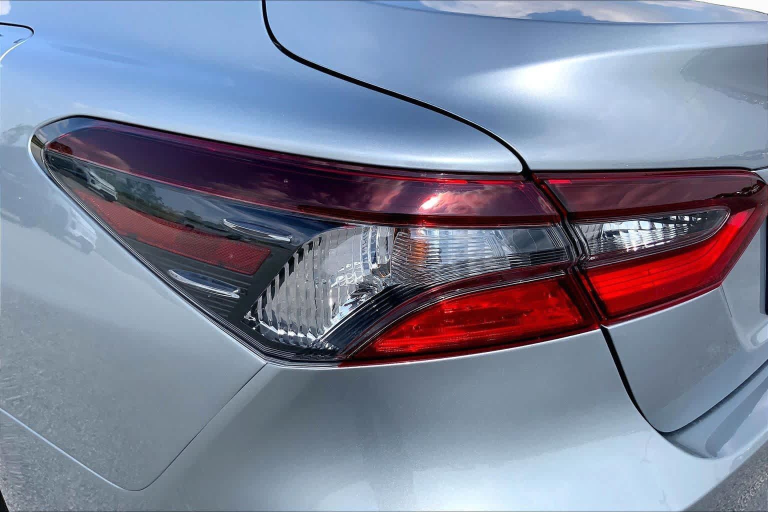 Used 2024 Toyota Camry LE FWD image 28