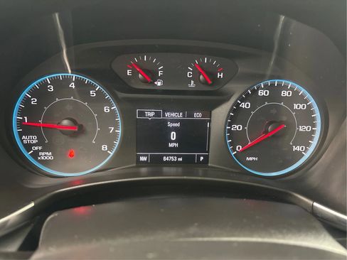 Used 2020 Chevrolet Equinox LS FWD image 23