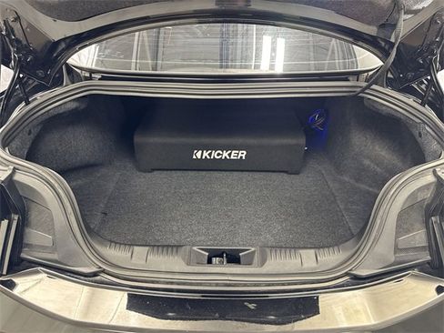 Used 2025 Ford Mustang Coupe image 20