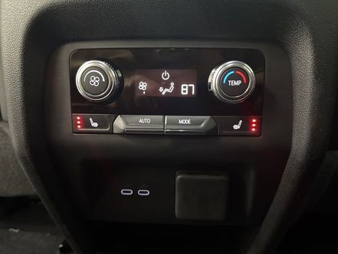 Used 2024 GMC Acadia Denali w/ LPO, Floor Liner Package AWD/4WD image 26