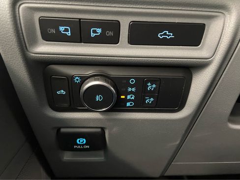 Used 2022 Ford F150 XLT w/ Equipment Group 302A High image 43