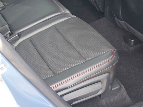 Certified 2025 Ford Escape ST-Line image 9