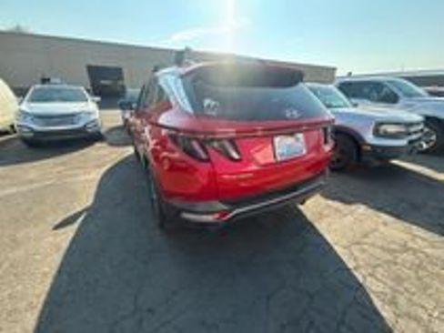 Used 2023 Hyundai Tucson SEL w/ Convenience Package AWD/4WD image 4