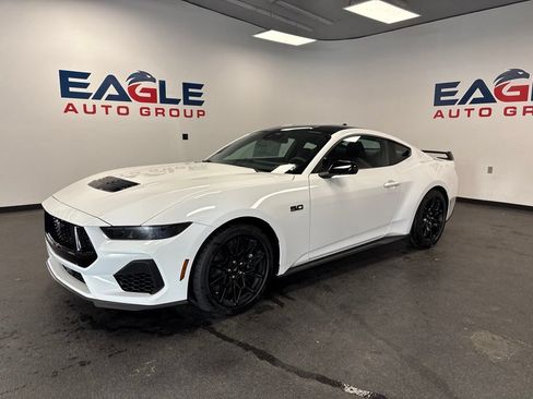 New 2026 Ford Mustang GT Premium w/ GT Performance Package RWD image 5