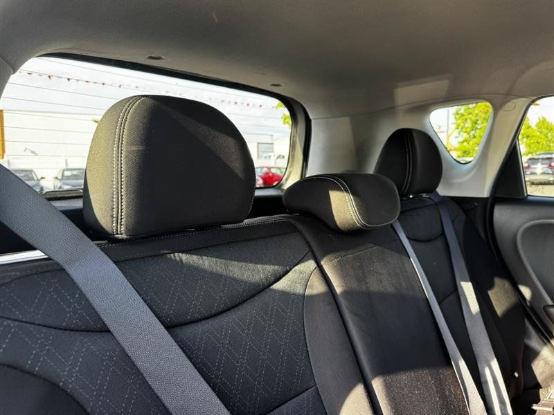 Used 2016 Kia Soul FWD image 12