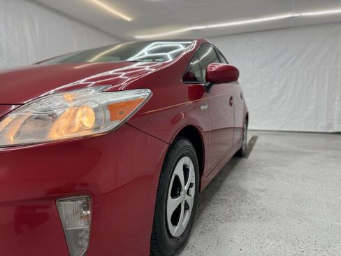 Used 2013 Toyota Prius Three image 31