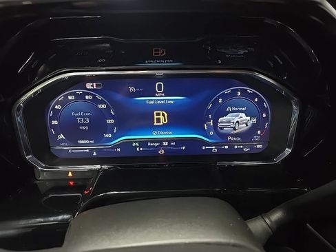 Used 2024 Chevrolet Silverado 1500 LT image 21