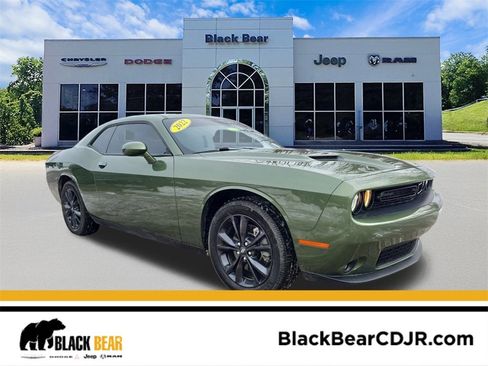 Used 2022 Dodge Challenger SXT w/ Blacktop Package image 1