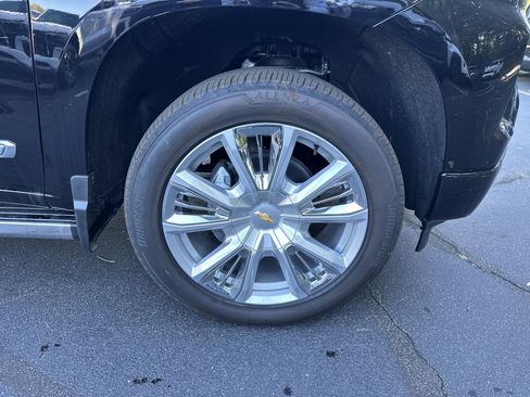 New 2025 Chevrolet Silverado 1500 High Country AWD/4WD image 11