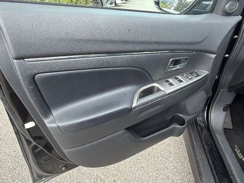 Used 2024 Mitsubishi Outlander Sport AWD image 14