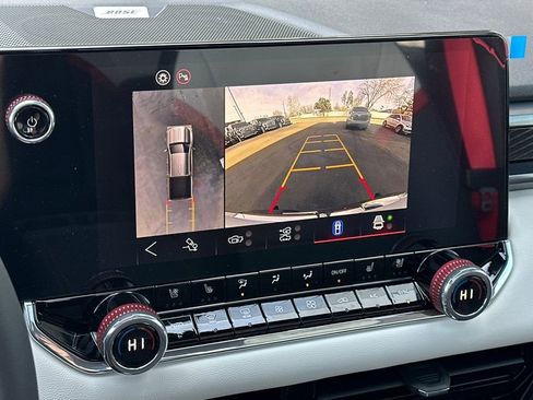 New 2026 GMC Canyon AT4X w/ AT4X AEV Edition AWD/4WD image 16