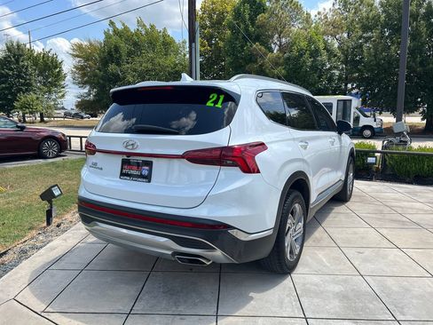 Used 2021 Hyundai Santa Fe SEL w/ Convenience Package FWD image 13