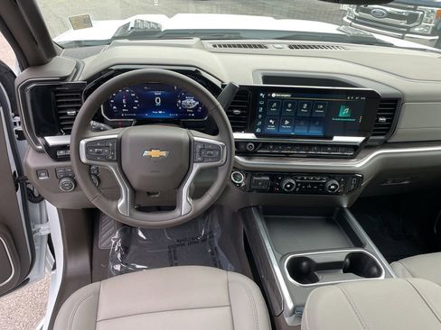 New 2026 Chevrolet Silverado 2500 LTZ w/ LTZ Convenience Package image 27