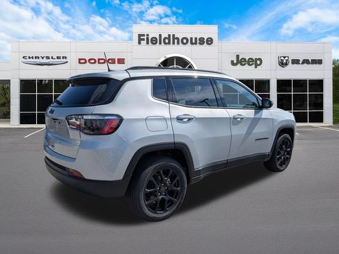 New 2026 Jeep Compass Latitude AWD/4WD image 8