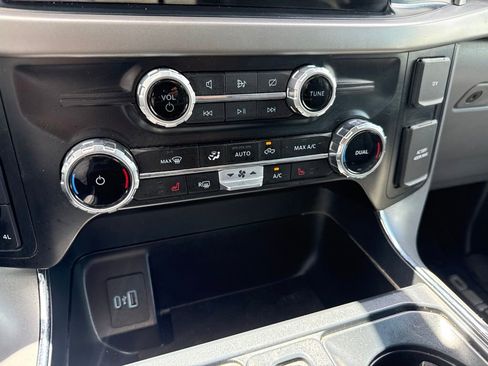 Used 2024 Ford F150 XLT AWD/4WD image 23