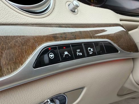 Used 2015 Mercedes-Benz S 550 4MATIC Sedan image 37