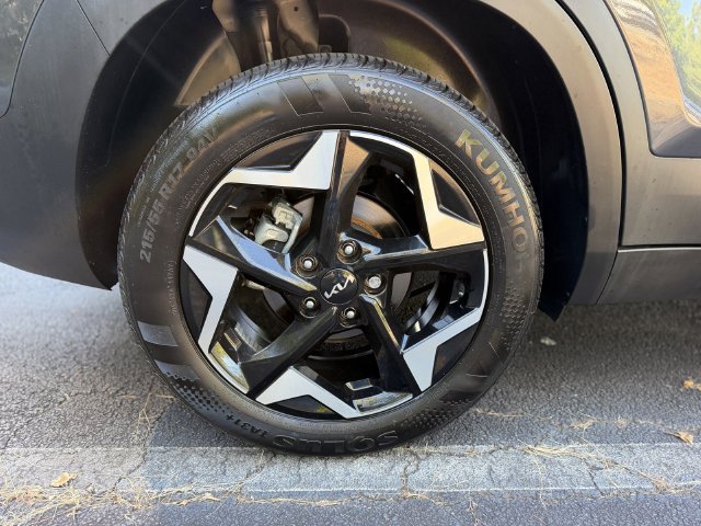 Certified 2025 Kia Seltos S FWD image 45