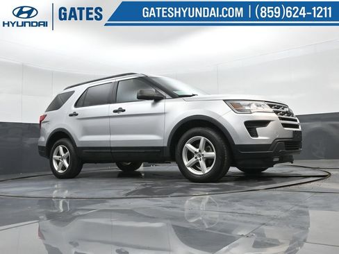 Used 2018 Ford Explorer Base image 37