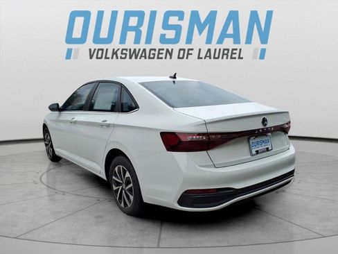 Used 2025 Volkswagen Jetta S image 5