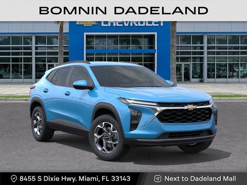 New 2026 Chevrolet Trax LT FWD image 8