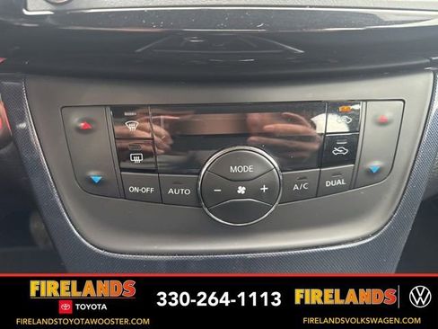 Used 2019 Nissan Sentra SR image 14