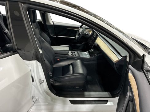 Certified 2023 Tesla Model 3 Standard Range RWD image 13