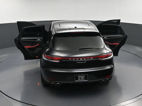 Certified 2021 Porsche Macan S AWD/4WD image 33