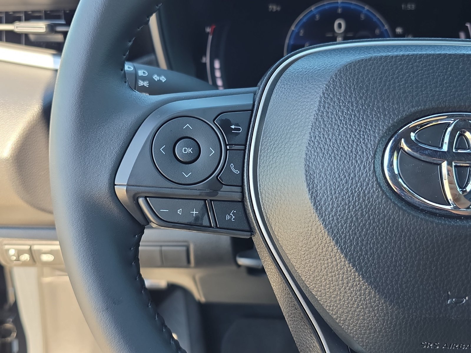Used 2026 Toyota Corolla SE FWD image 14