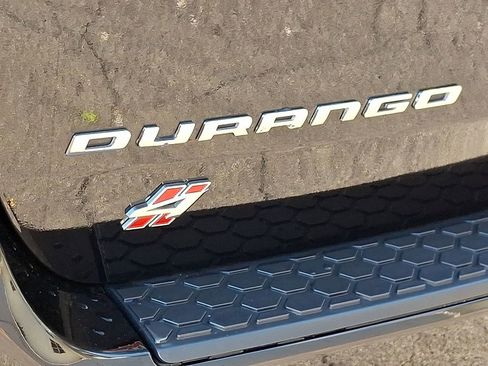 Used 2024 Dodge Durango GT image 37
