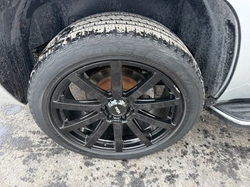 Used 2012 Cadillac Escalade Luxury image 55