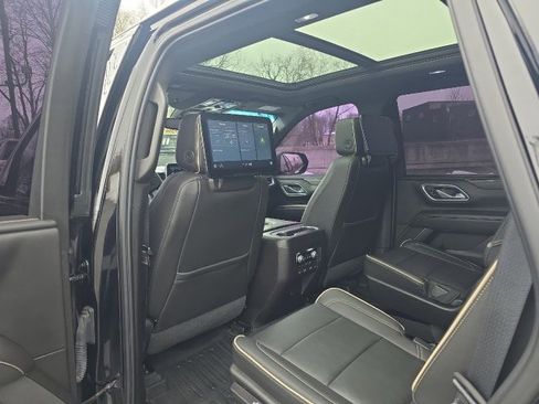 Used 2021 GMC Yukon SLT image 23