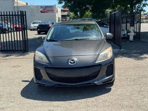 Used 2012 MAZDA MAZDA3 i Touring FWD image 2