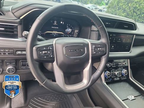 Certified 2023 GMC Yukon Denali w/ Max Trailering Package AWD/4WD image 18