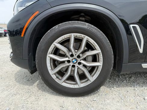 Used 2023 BMW X5 xDrive40i w/ Luxury Seating Package AWD/4WD image 14