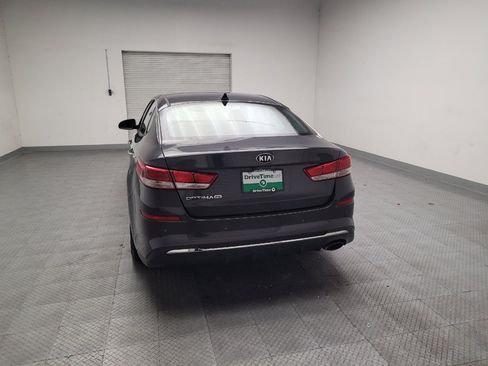 Used 2019 Kia Optima LX FWD image 6