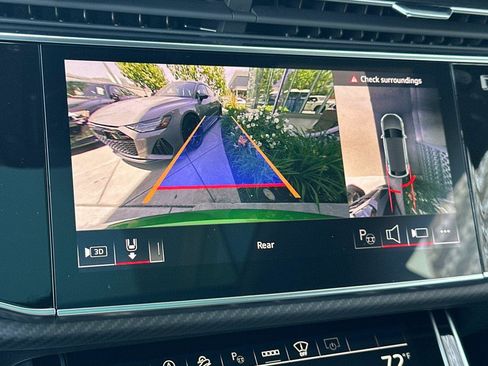 New 2025 Audi RS Q8 performance image 18