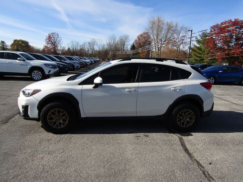 Used 2020 Subaru Crosstrek 2.0i Premium image 4