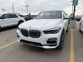 Used 2021 BMW X5 xDrive40i w/ Premium Package 2 video 2