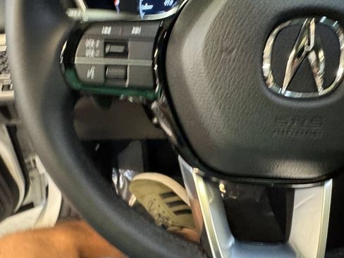 Certified 2025 Acura Integra FWD image 26