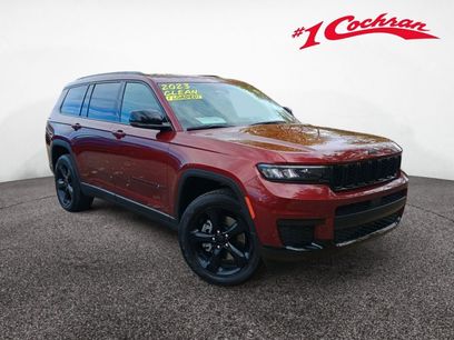 Used 2023 Jeep Grand Cherokee L Laredo