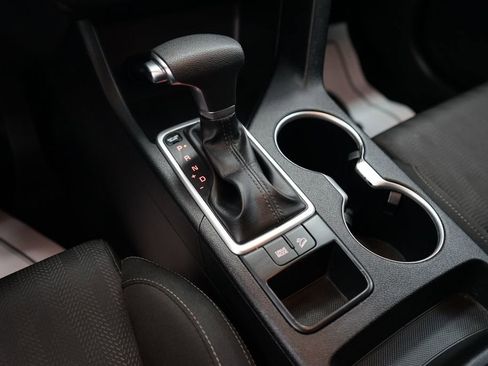 Used 2022 Kia Sportage LX image 35