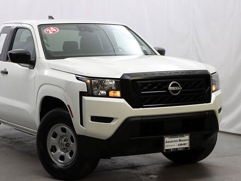 Used 2024 Nissan Frontier S w/ S Utility Package image 2