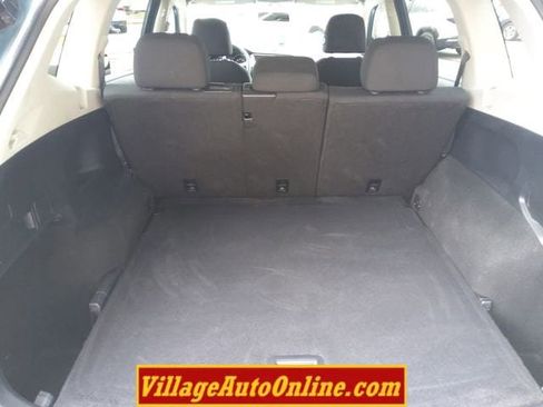 Used 2019 Volkswagen Tiguan S image 26