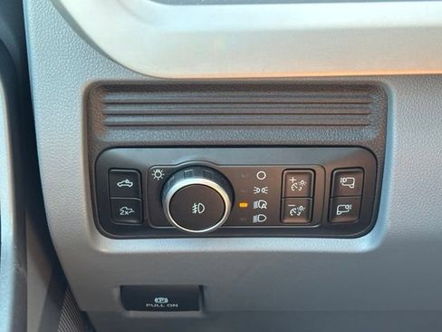 New 2026 Ford F250 XLT w/ XLT Premium Package AWD/4WD image 33