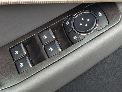 New 2026 Ford Explorer Active image 22