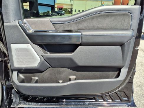 Used 2025 Ford F250 Platinum AWD/4WD image 15