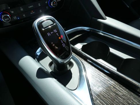 Certified 2021 Buick Enclave Avenir w/ Avenir Technology Package image 30