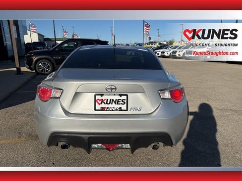 Used 2013 Scion FR-S image 8