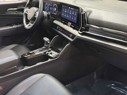 Used 2025 Kia Sportage X-Pro Prestige AWD/4WD image 34