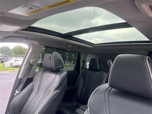 Used 2023 Acura MDX SH-AWD w/ Advance Package image 26